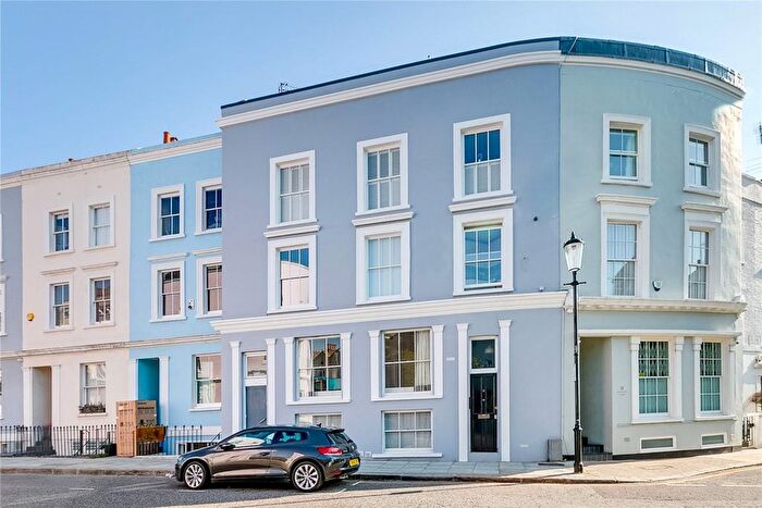 2 Bedroom Maisonette For Sale In Penzance Place, London, W11