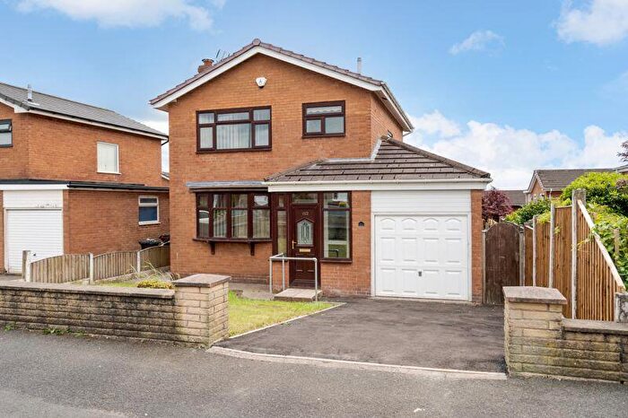 3 Bedroom Detached House To Rent In Breightmet Drive, Breightmet, Bolton, Lancashire. ** Available Now **, BL2
