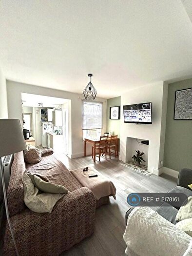 2 Bedroom Terraced House To Rent In Bromley, Bromley, BR2