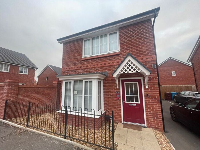 3 Bedroom Detached House To Rent In Kings Hall Drive, Manchester, M18