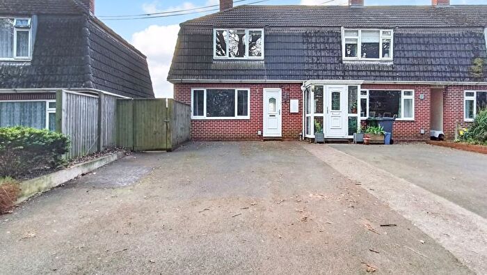 3 Bedroom End Of Terrace House For Sale In Hatchland Road, Poltimore, Exeter, EX4