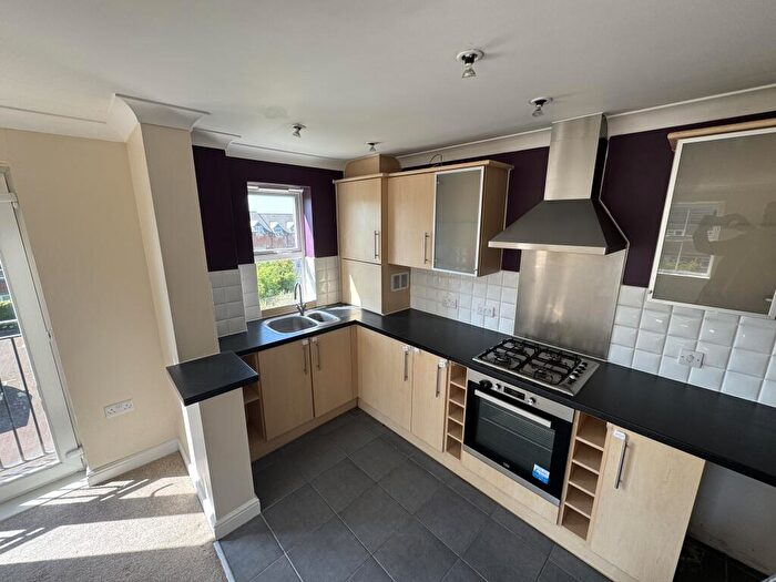 2 Bedroom Flat To Rent In Water Tower, Chartham, CT4