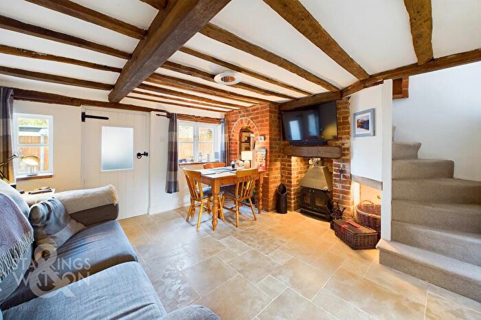 2 Bedroom Cottage For Sale In School Lane, Little Melton, Norwich, NR9