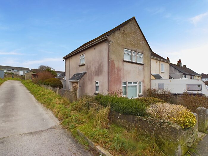 3 Bedroom Semi-Detached House For Sale In St Stephen, St Austell, PL26