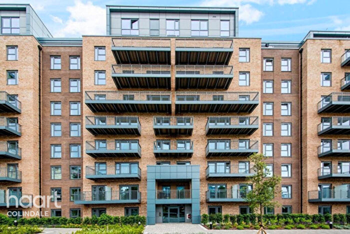 1 Bedroom Apartment For Sale In Farington House, Beaufort Park, NW9