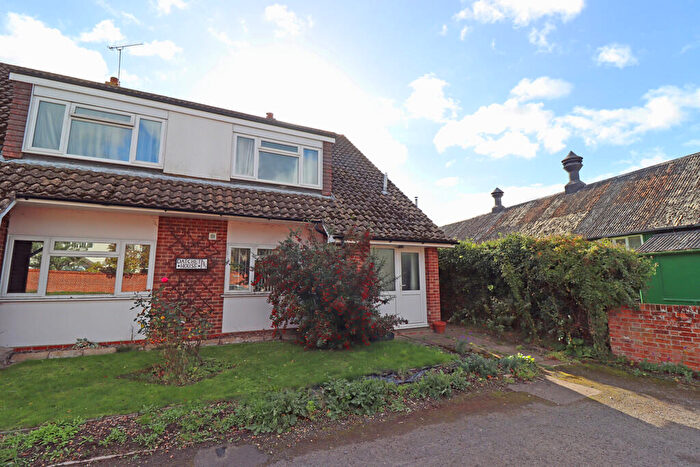 1 Bedroom Apartment For Sale In Upper Street, Stratford St. Mary, CO7