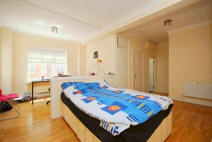 Studio To Rent In Warren Court, - Euston Road, Camden, London, NW1