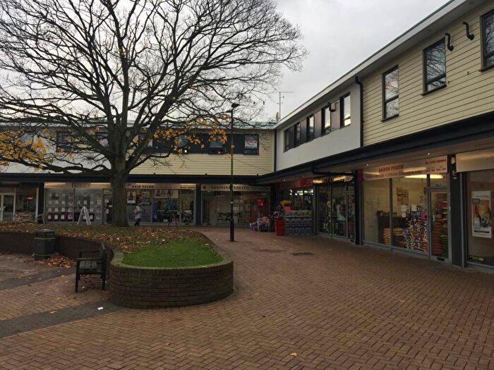 1 Bedroom Flat To Rent In Town Centre, Hatfield, Hertfiordshire, AL10