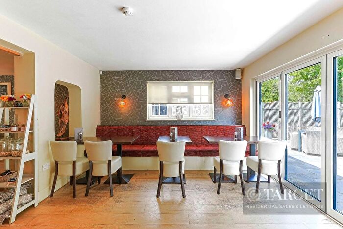 4 Bedroom Property For Sale In Bury Lane, Bramfield, Hertford, SG14