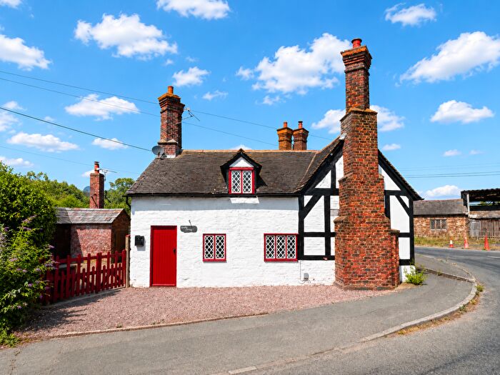 3 Bedroom Cottage To Rent In Smithy Cottage, Beeston, Cheshire, CW6