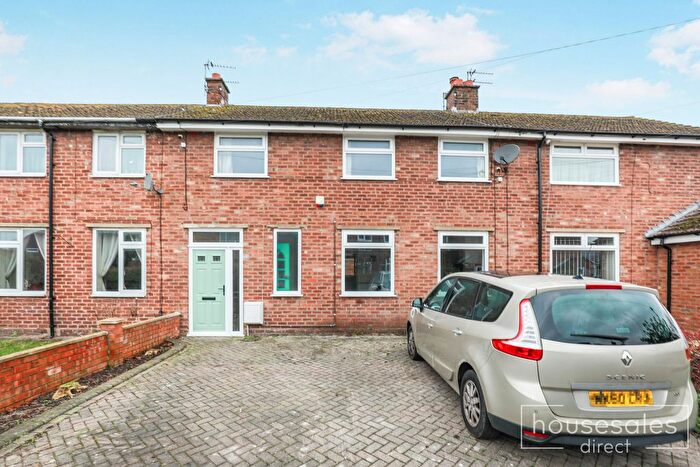 3 Bedroom Terraced House For Sale In Hazel Drive Weaverham, Northwich, CW8