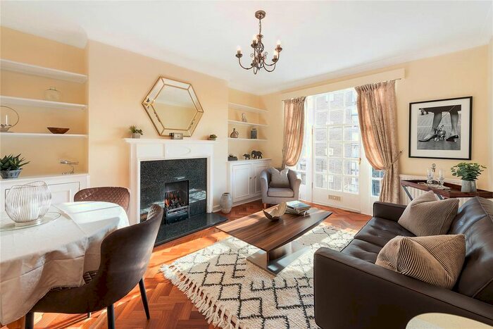 2 Bedroom Flat To Rent In Ebury Street, Belgravia, London, SW1W