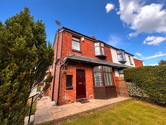 3 Bedroom Semi-Detached House To Rent In Doffcocker Lane, Bolton, BL1