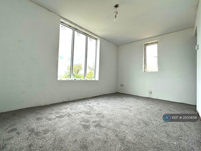 1 Bedroom Flat To Rent In Knowle, Knowle, Bristol, BS4