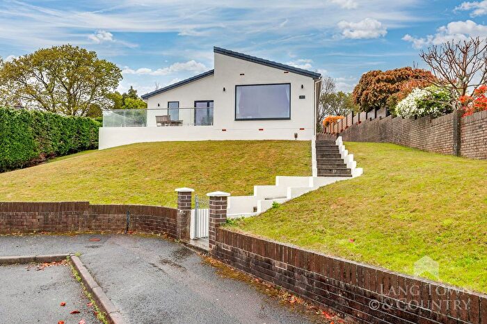 3 Bedroom Bungalow For Sale In Pethill Close, Earlswood, Plymouth, PL6
