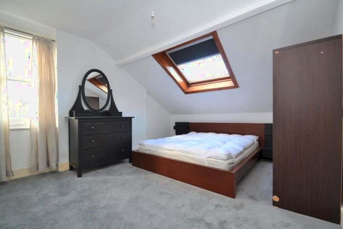 1 Bedroom Flat To Rent In Thornford Road London, SE13