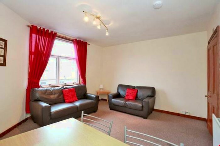 1 Bedroom Apartment To Rent In Urquhart Road, Top Floor Left, Aberdeen, Aberdeen, AB24
