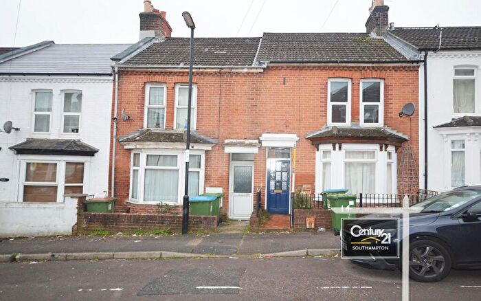 3 Bedroom Terraced House To Rent In |Ref: |, Clausentum Road, Southampton, SO14