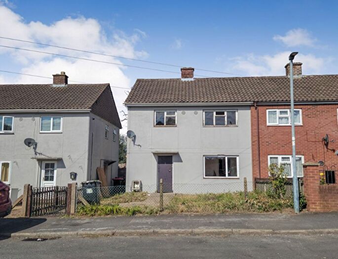 3 Bedroom Semi-Detached House For Sale In Meadow Road, Hurley, Atherstone, Warwickshire, CV9