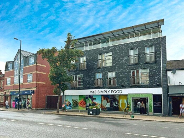1 Bedroom Apartment To Rent In Wilmslow Road, Didsbury, Manchester, M20
