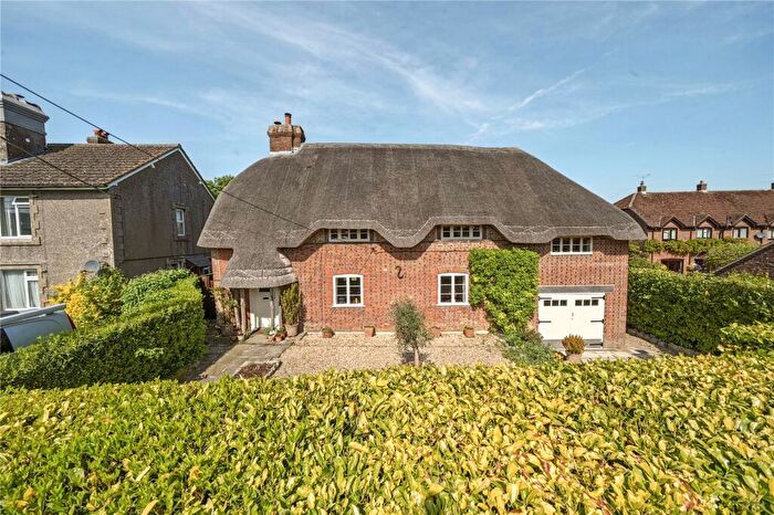 3 Bedroom House For Sale In Townsend, All Cannings, Devizes, Wiltshire, SN10