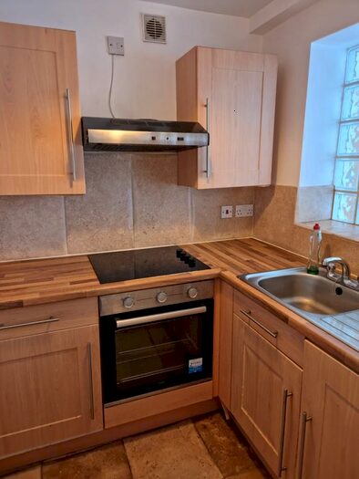 1 Bedroom Flat To Rent In Smithdown Rd, Liverpool, L15