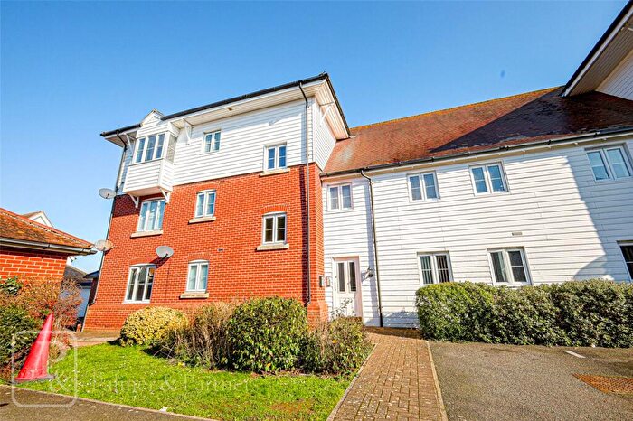 2 Bedroom Apartment To Rent In Oxton Close, Rowhedge, Colchester, Essex, CO5