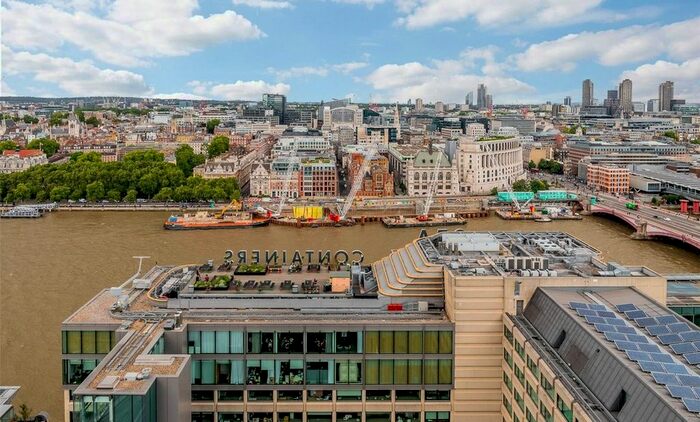 2 Bedroom Flat To Rent In Southbank Tower, London, SE1