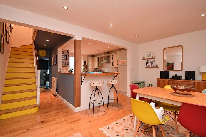 3 Bedroom Terraced House To Rent In St. Georges Road, Hastings, TN34