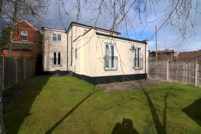 2 Bedroom Flat To Rent In Victoria Street, Englefield Green, Egham, Surrey, TW20