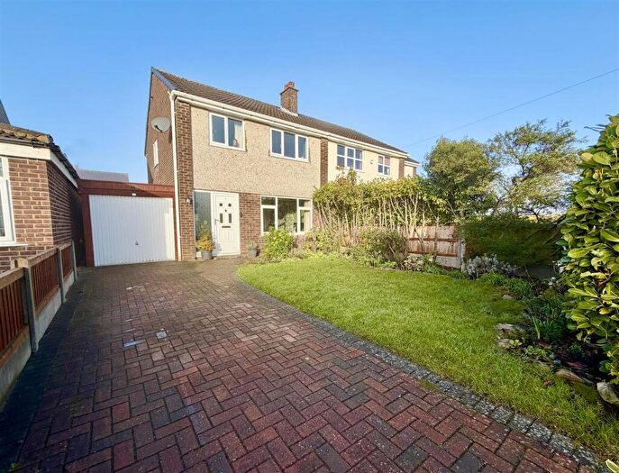 3 Bedroom Semi Detached House For Sale In Arundel Street, Garforth, Leeds, LS25