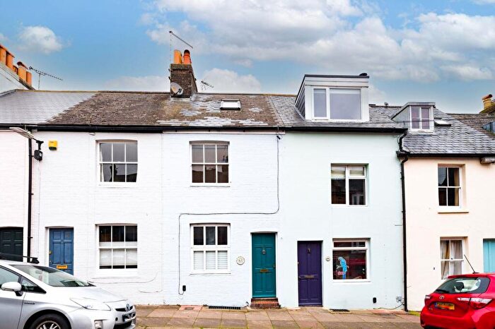2 Bedroom House For Sale In De Montfort Road, Lewes, BN7