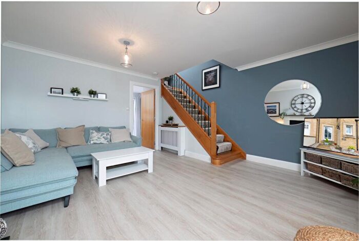 2 Bedroom Terraced House For Sale In Harbourside, Inverkip, PA16