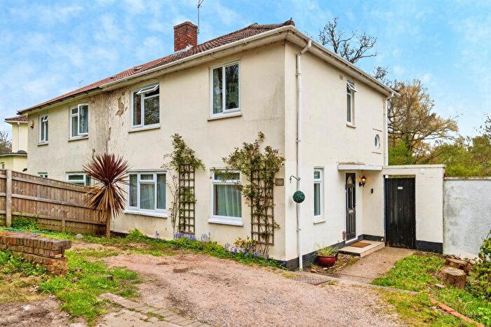 3 Bedroom Semi Detached House For Sale In Romsey Road, Southampton, SO16