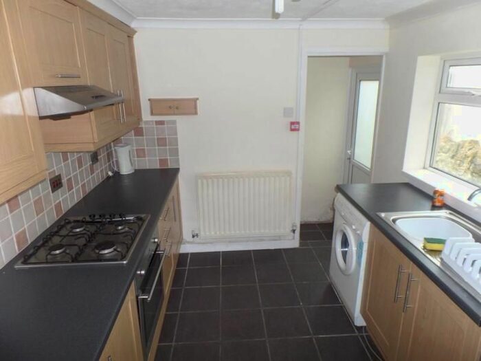 3 Bedroom Terraced House To Rent In Inverness Place, Roath, Cardiff, CF24
