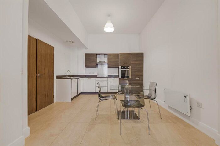1 Bedroom Apartment For Sale In Empire House, Mount Stuart Square, Cardiff Bay, CF10