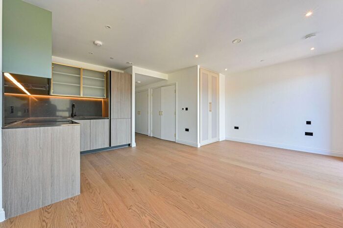 Studio For Sale In Chelsea Botanica, Fulham, London, SW6