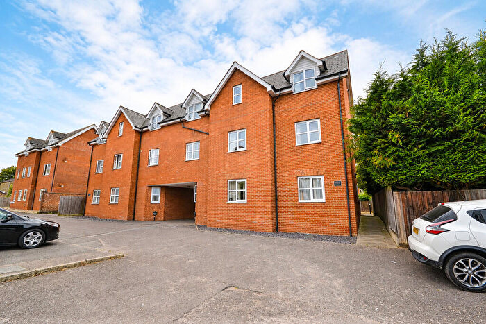 2 Bedroom Apartment To Rent In Sayers Court, Colchester, CO3