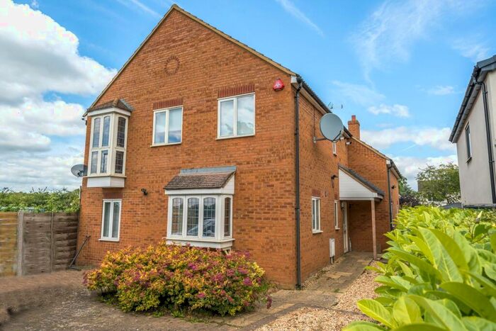 1 Bedroom Apartment To Rent In Fellows Close, Wollaston, Wellingborough, Northamptonshire, NN29