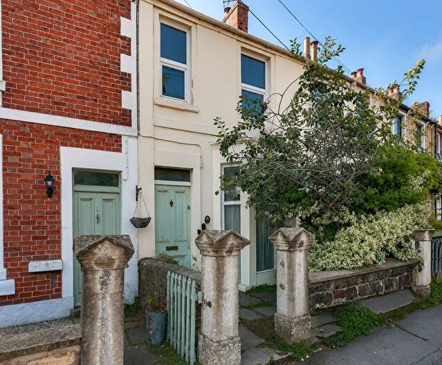 2 Bedroom Terraced House For Sale In Wesley Road, Trowbridge, BA14