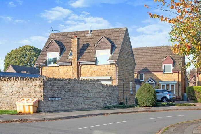 4 Bedroom Detached House For Sale In Stony Hill, Paulerspury, Towcester, NN12