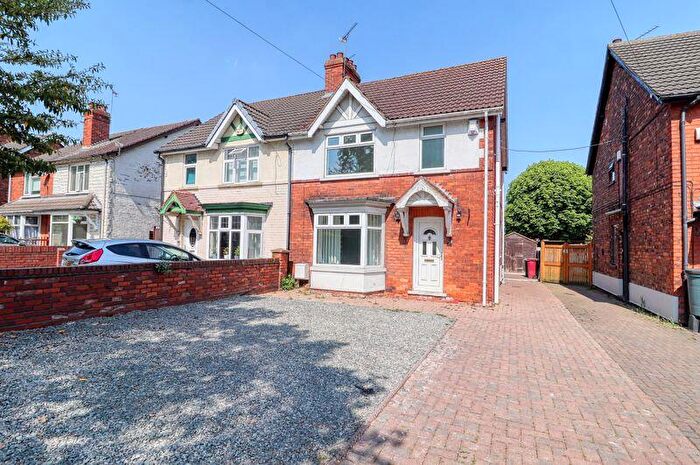 3 Bedroom Detached House To Rent In Burringham Road, Scunthorpe, DN17