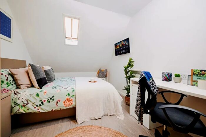 1 Bedroom Flat To Rent In - Crosshall Street, Liverpool, L1