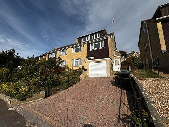 4 Bedroom Semi Detached House For Sale In Leighton Road, Bath, BA1