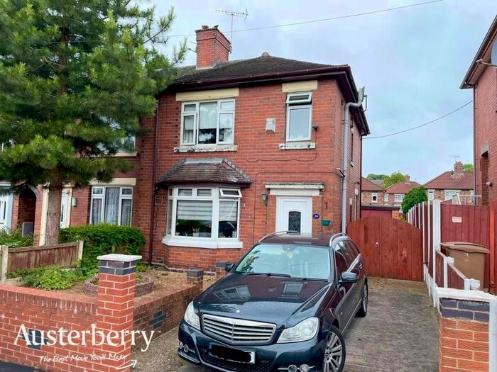 3 Bedroom Semi-Detached House To Rent In Westwood Road, Meir, Stoke-On-Trent, Staffordshire, ST3