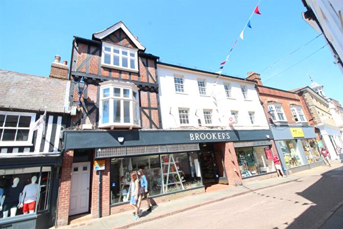 1 Bedroom Flat To Rent In Bucklersbury, Hitchin, SG5