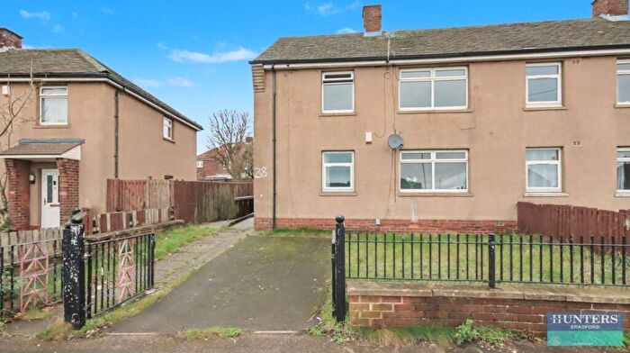 1 Bedroom Flat For Sale In Crossdale Avenue Bradford, West Yorkshire, BD6