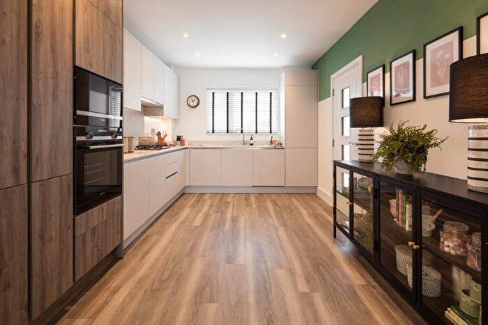 4 Bedroom Apartment For Sale In Granville Gardens, Malachite Court, Granville Road, London, NW2