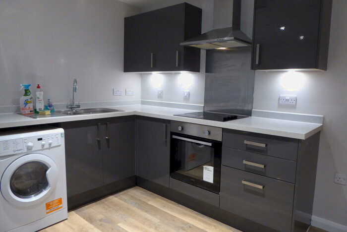 2 Bedroom Flat To Rent In Nightingale House, LA1