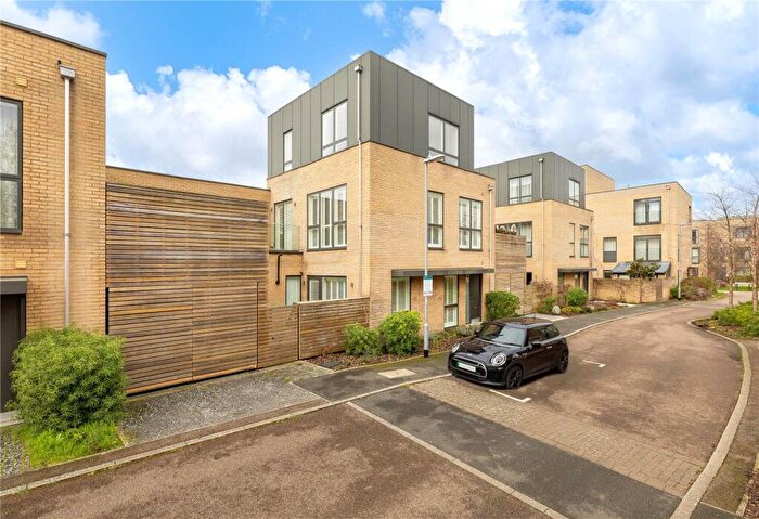 4 Bedroom Semi Detached House For Sale In Whitelocks Drive, Trumpington, Cambridge, Cambridgeshire, CB2